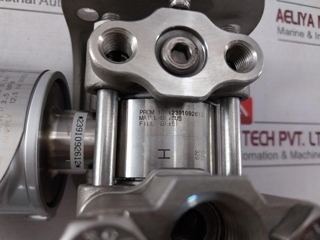 Azbil At9000 Differential Advanced Pressure Transmitter 3.5 Mpa 0 To 6 Bar 0.5Mh