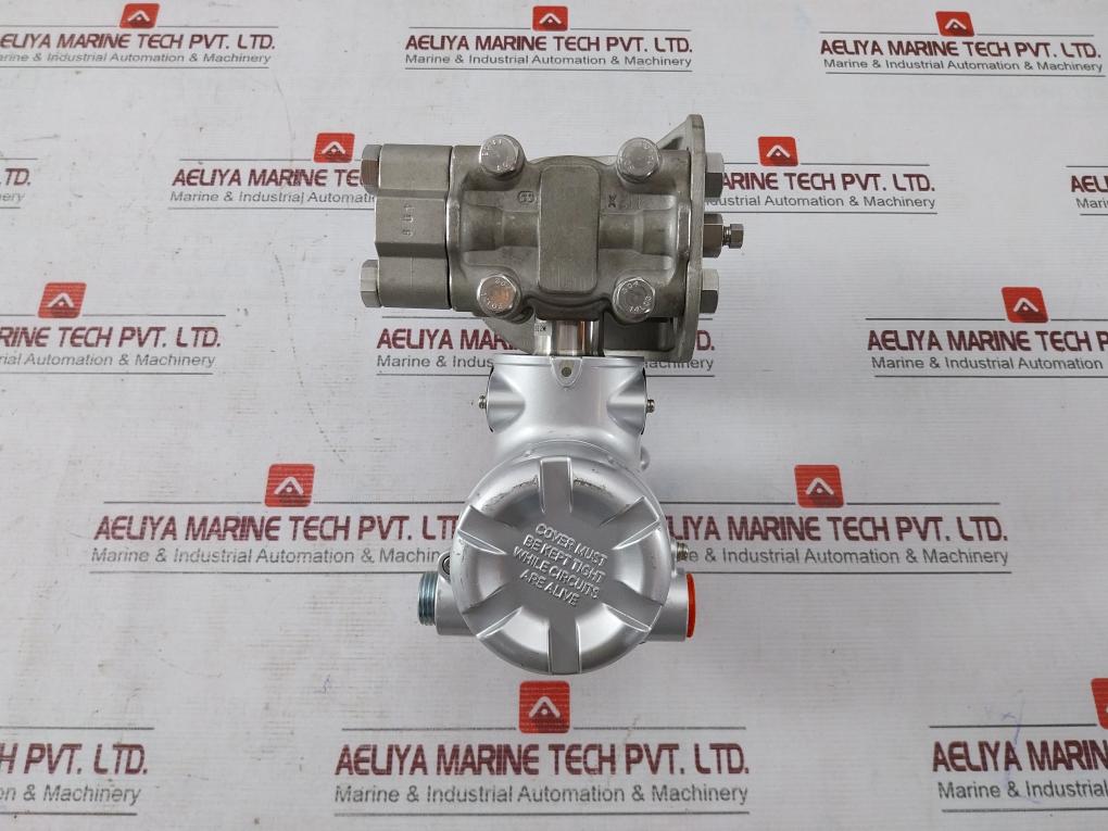 Azbil At9000 Differential Advanced Pressure Transmitter 3.5 Mpa 0 To 6 Bar 0.5Mh