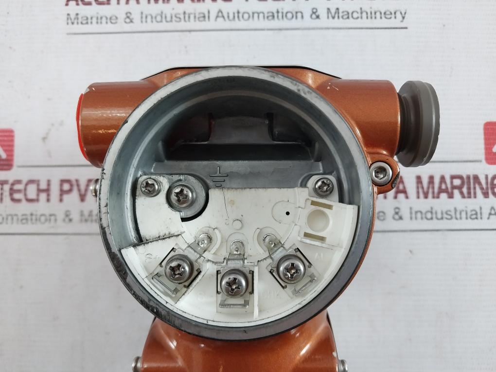 Azbil At9000 Differential Advanced Pressure Transmitter W.P. 35 Kgf/Cm2 V2.6