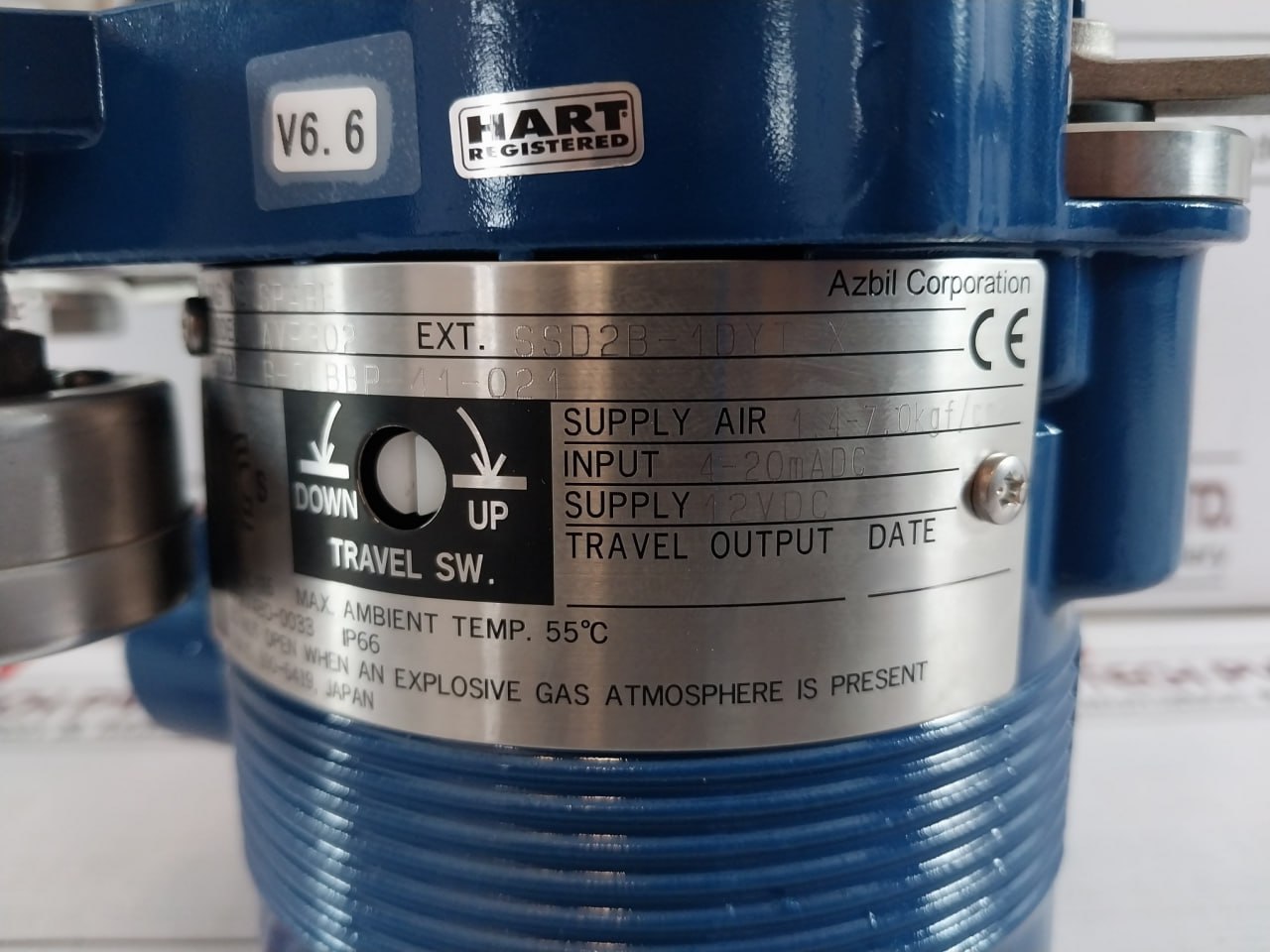 Azbil Avp302 Smart Valve Positioner With Air Regulator Kz03-2A 12Vdc Ip66