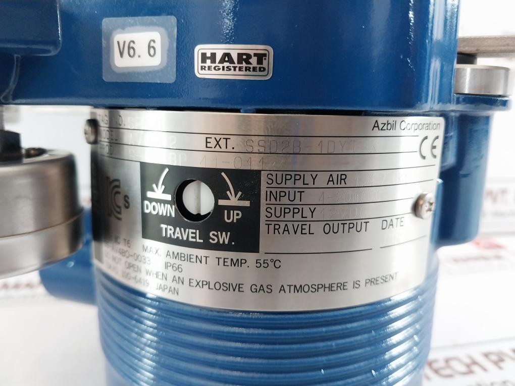 Azbil Avp302 Smart Valve Positioner With Air Regulator Kz03-2A 4-20Madc 12Vdc 2B