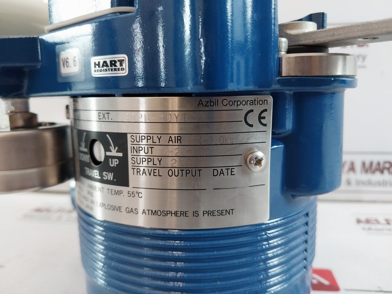 Azbil Avp302 Smart Valve Positioner With Air Regulator Kz03-2A 4-20Madc 12Vdc 2B