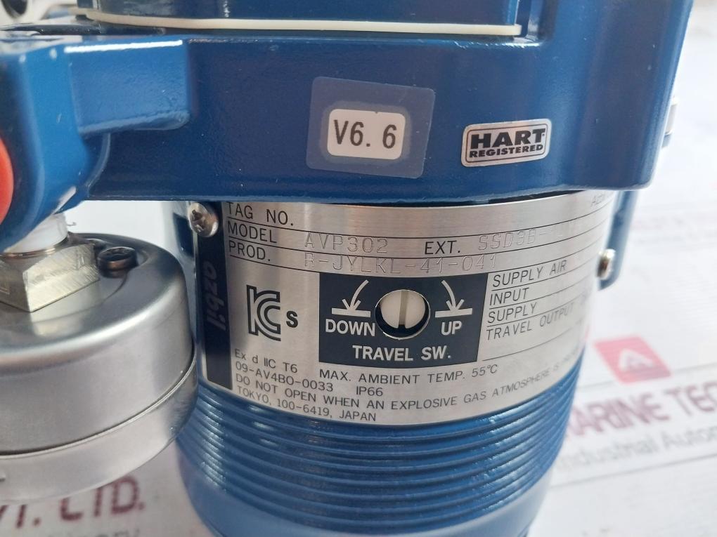 Azbil Avp302 Smart Valve Positioner With Air Regulator Kz03-2A Ip66 12Vdc 970Kpa
