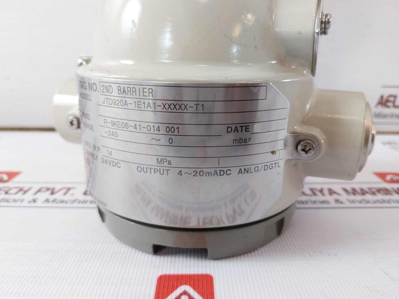 Azbil Dstj3000 Electronic Differential Pressure Transmitter 14 Mpa 4-20Madc D920