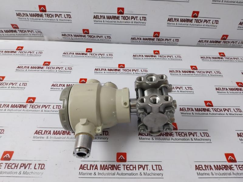 Azbil Dstj3000 Pressure Transmitter Jtd930A-1E1A1-x2Xx1-a2U2 24Vdc, 4-20 Ma