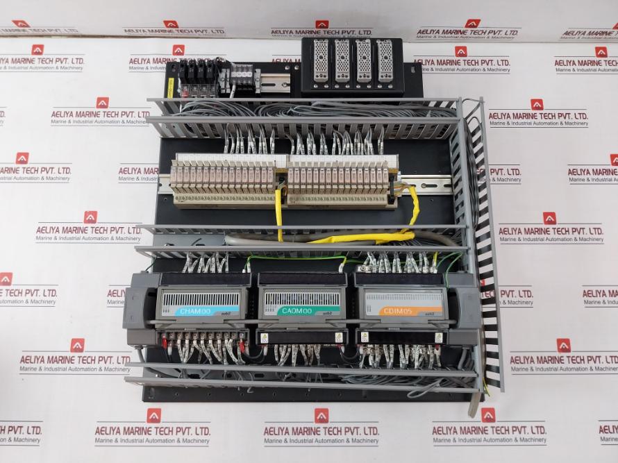Azbil Hd-cdim05 Digital Input Module Hd-caom00 Hd-cxad21 Dc24V 90Ma Rev.E