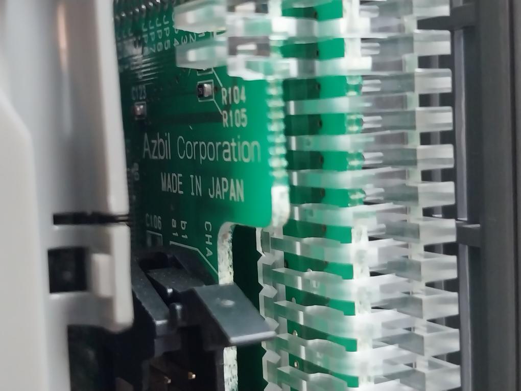 Azbil Hd-cdom00 Distributed I/O Module Dc24V 70Ma E1