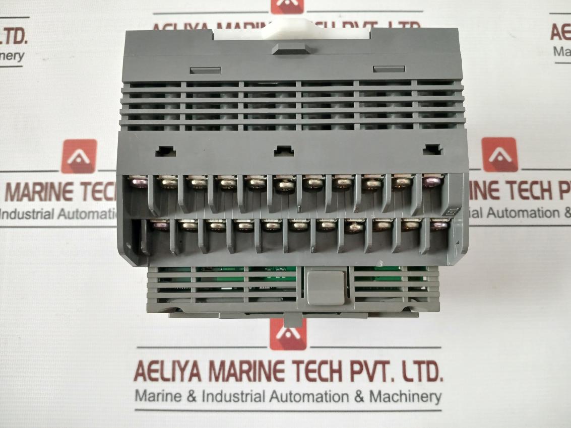 Azbil Hd-cham00 I/O Module Dc24V 90M E1 Caau00 Rev.E