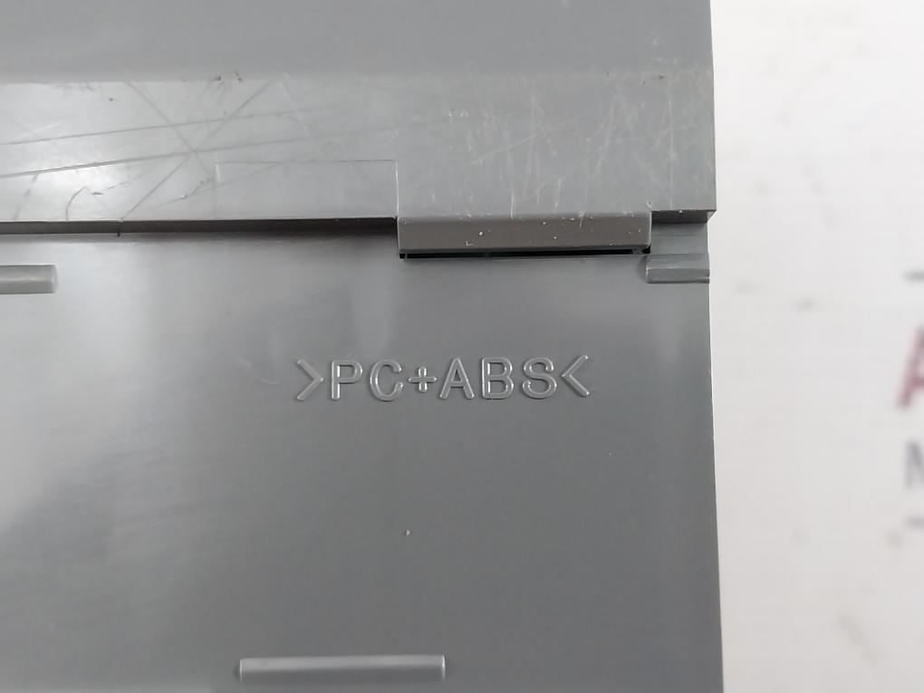 Azbil Hd-cham00 I/O Module Dc24V 90Ma E1 Hd-chabs00