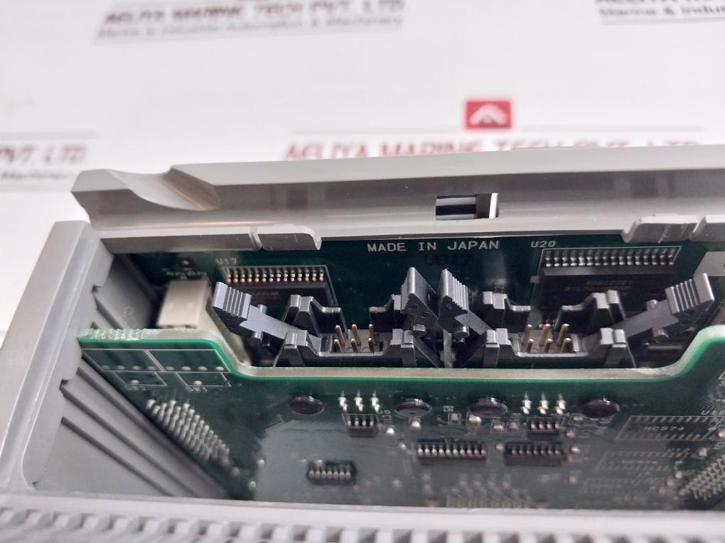 Azbil Hd-chsm00mb I/o Module 1512004 Dc24v 60ma 82118130-042-02 Lci-mc2