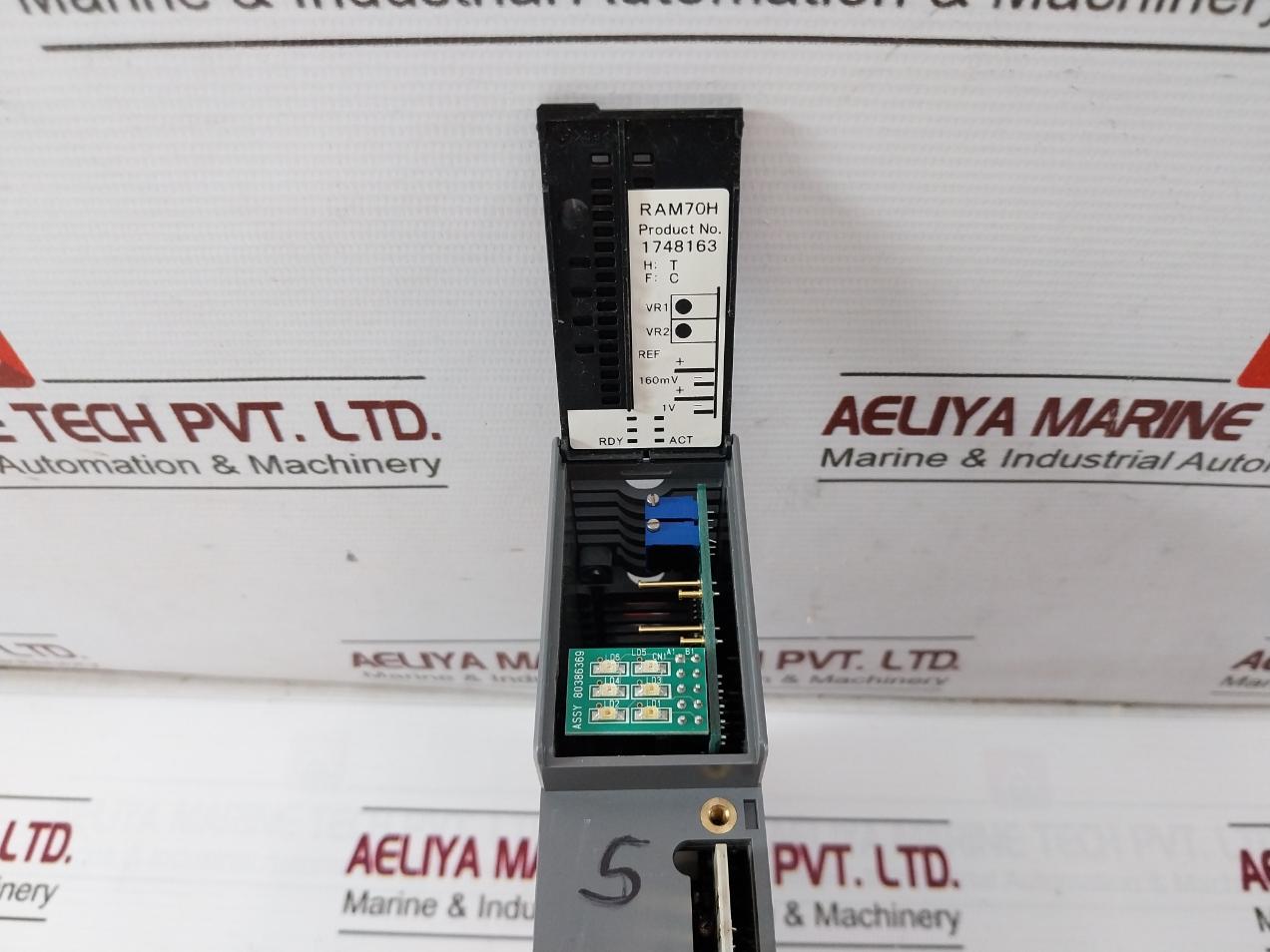 Azbil Hd-ham100-5 I/O Module System With Cabling Set Has-rsl50 24V 0.48A