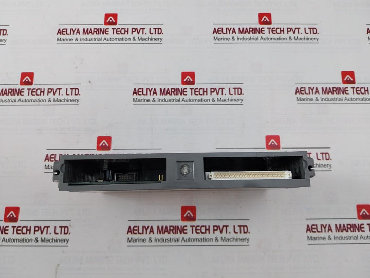 Azbil Hd-ham100-5 I/O Module System With Cabling Set Has-rsl50 24V 0.48A
