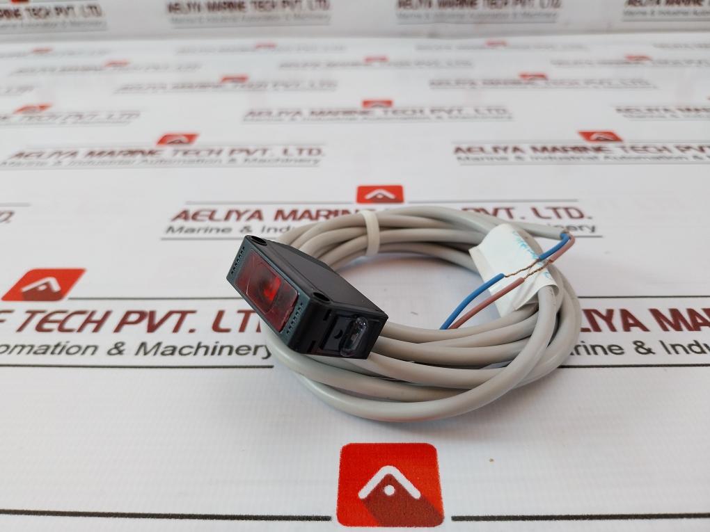 Azbil Hp7-e11 General-purpose Class 2 Self-contained Photoelectric Sensor