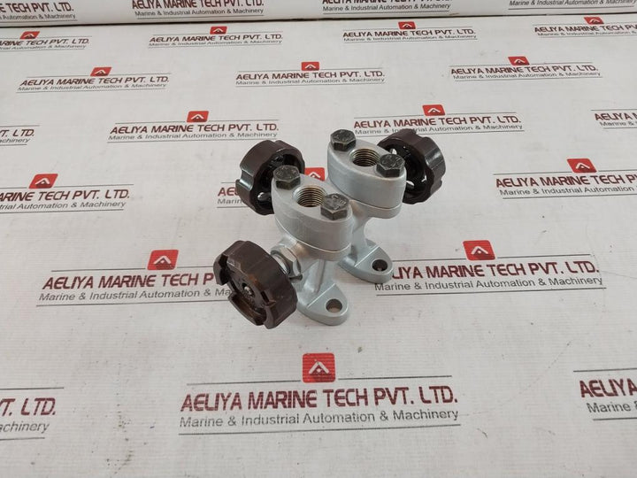 Azbil Kdp22Y-1122A1-67 Pressure Transmitter 558-279 With Valve&Spare 0A0-000-02C