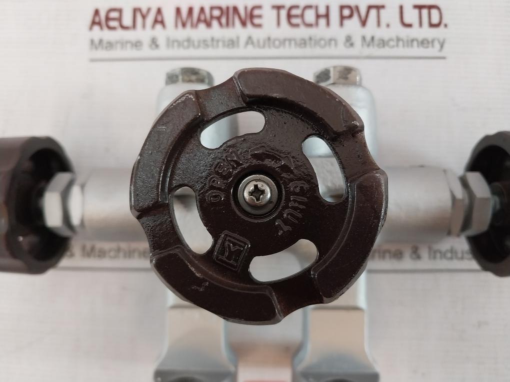 Azbil Kdp22Y-1122A1-67 Valve Manifold Block Mvg1 Sf Gz 0A0-000-02C