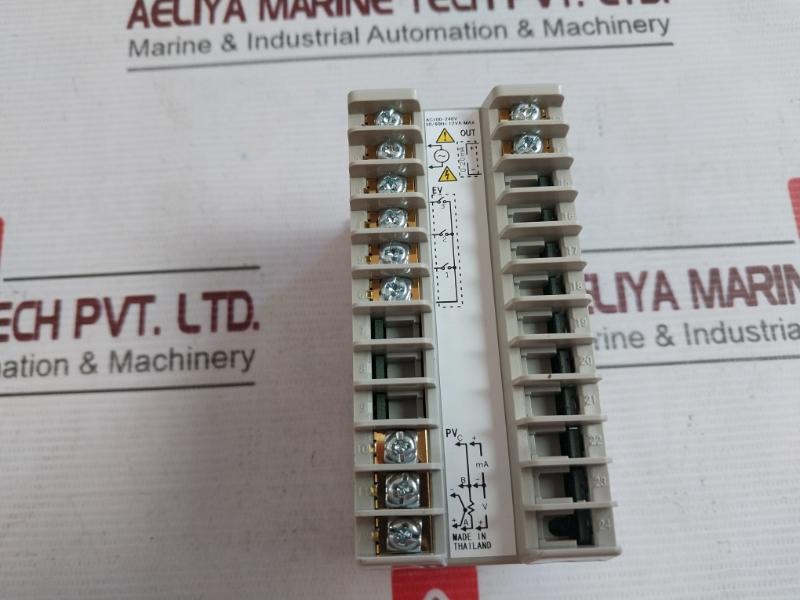 Azbil Sdc25 C25Tc0Ua1000 Single Loop Controller Ac100-240V 50/60Hz 12Va 0-20Ma