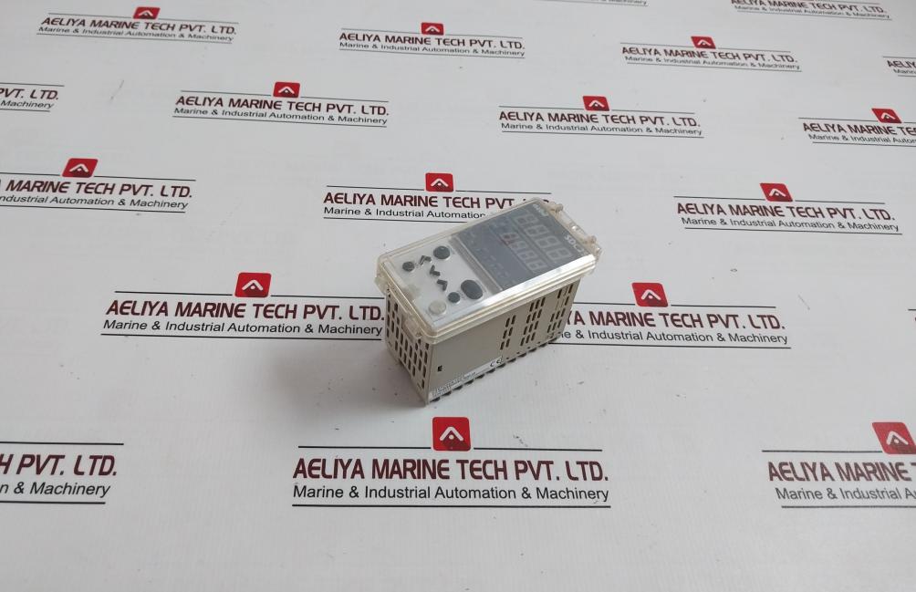 Azbil Sdc25 Single Loop Controller Ac100-240V 50/60Hz 12Va Max
