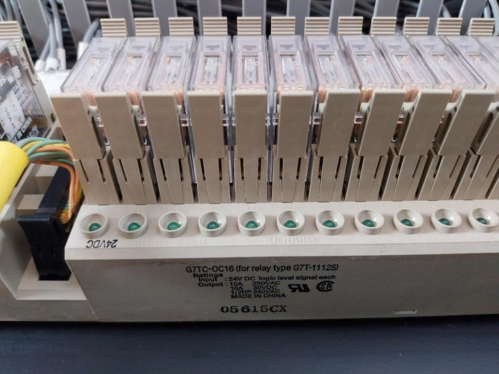 Azbil Hd-cdim05 Digital Input Module Hd-caom00 Hd-cxad21 Dc24V 90Ma Rev.E