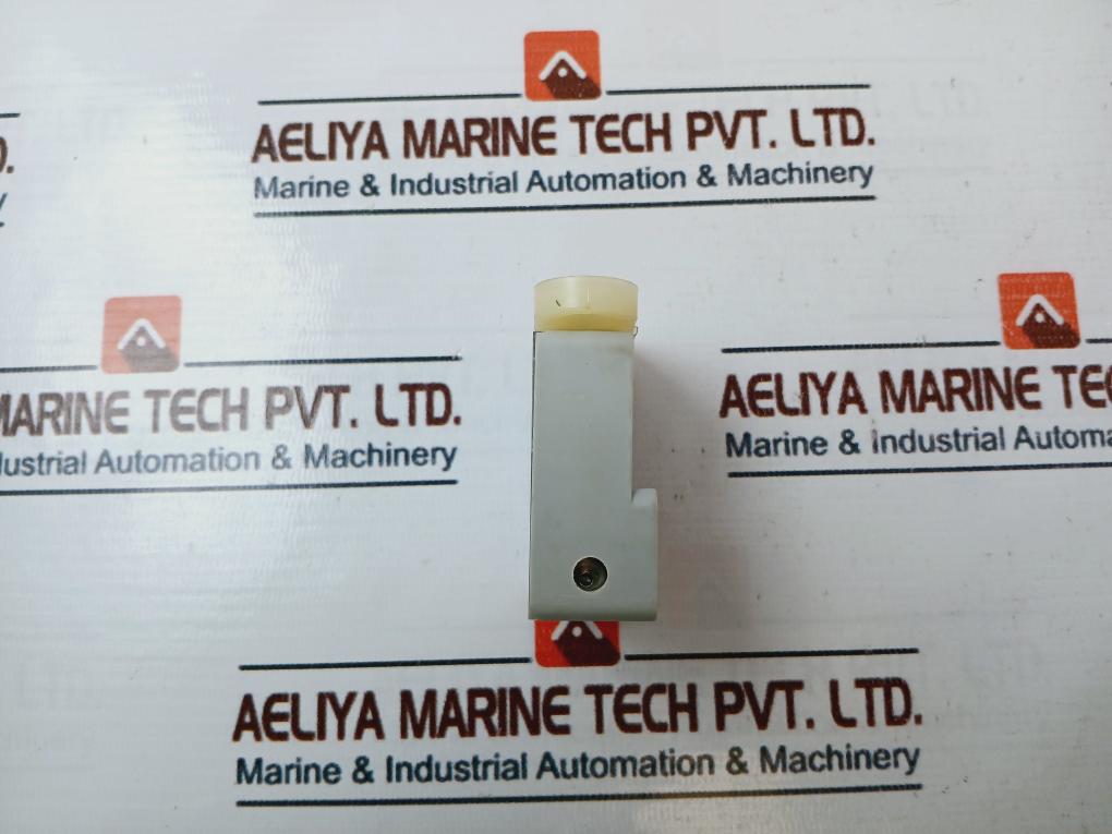 B23 Cabin Door Contact Switch