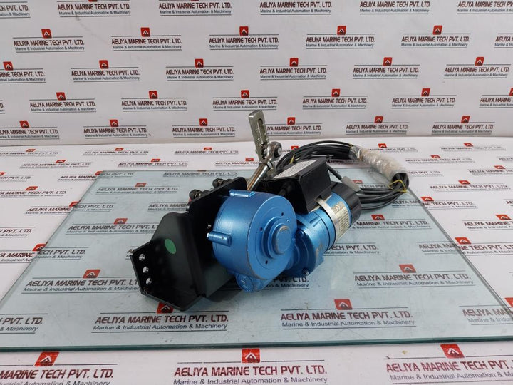 B Hepworth 10162260VF Wiper Motor for Front Window S611337 DC 220V 1260/2160 RPM