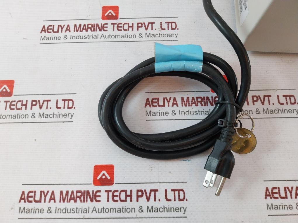 B&K Precision Tr-110 Isolation Transformer 120Vac 60Hz 860Va 500Va El15