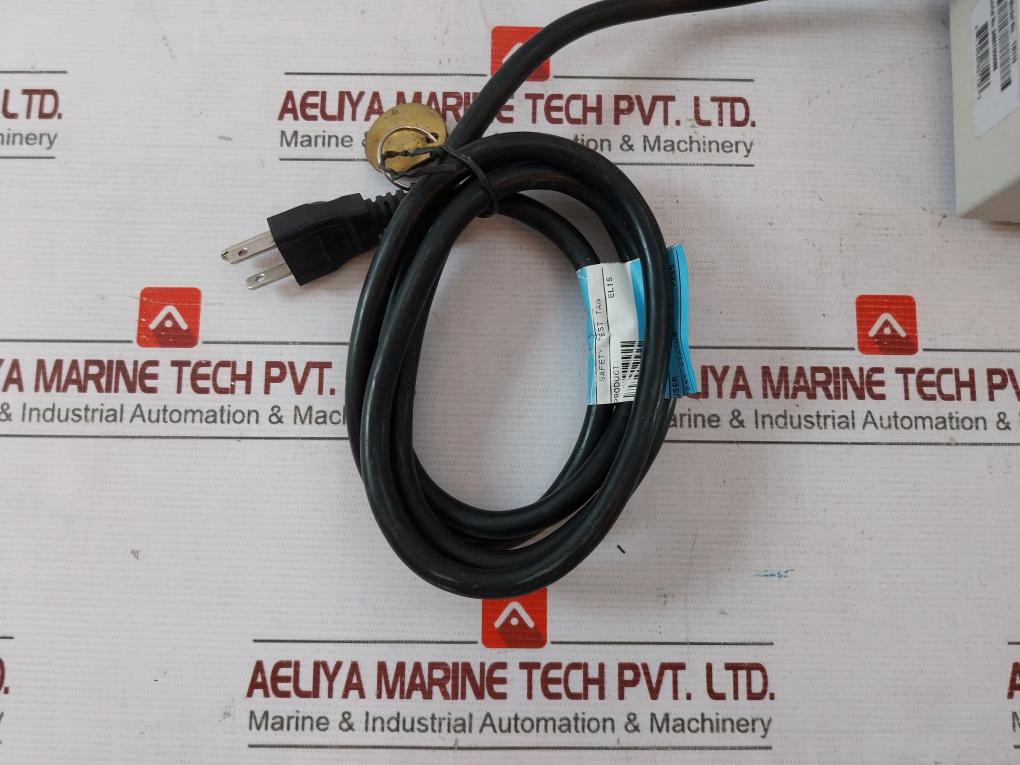 B&K Precision Tr-110 Isolation Transformer 120Vac 60Hz 860Va 500Va El15