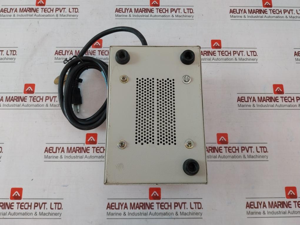 B&K Precision Tr-110 Isolation Transformer 120Vac 60Hz 860Va 500Va El15