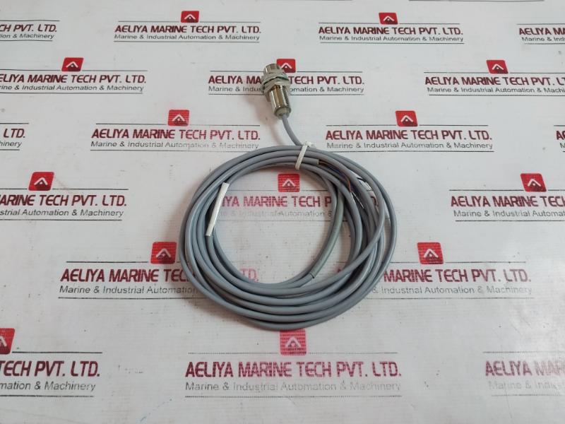 B&Plus Bes516 Proximity Switch With Cable 5 Meter A L300 V 1 1723Jp