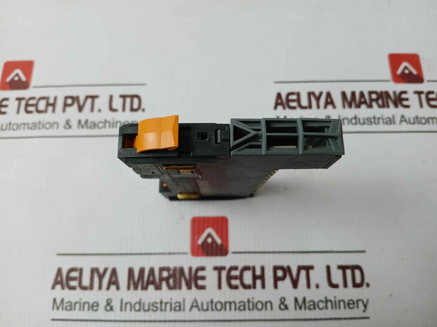 B&R-automation X20 At 6402 Temperature Input Module 24Vdc 70811078783