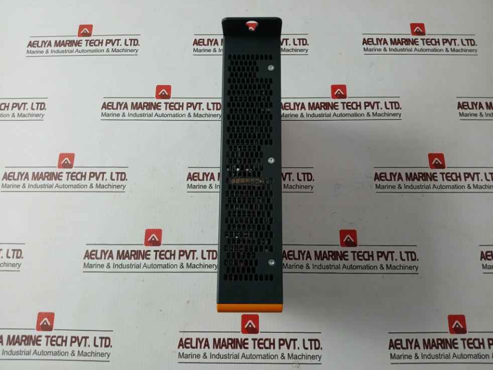 B&R 5S1Ba0570000N7-003 Ac Servo Drive 24 Vdc/ 1..5.5A N31V0168838