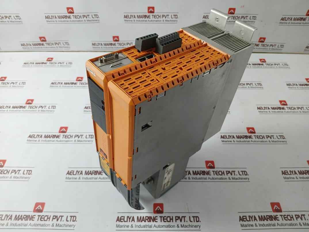 B&R 8Bvi0440Hws0.000-1 Acopos Multi Inverter Module 3X0-480Vac E225616