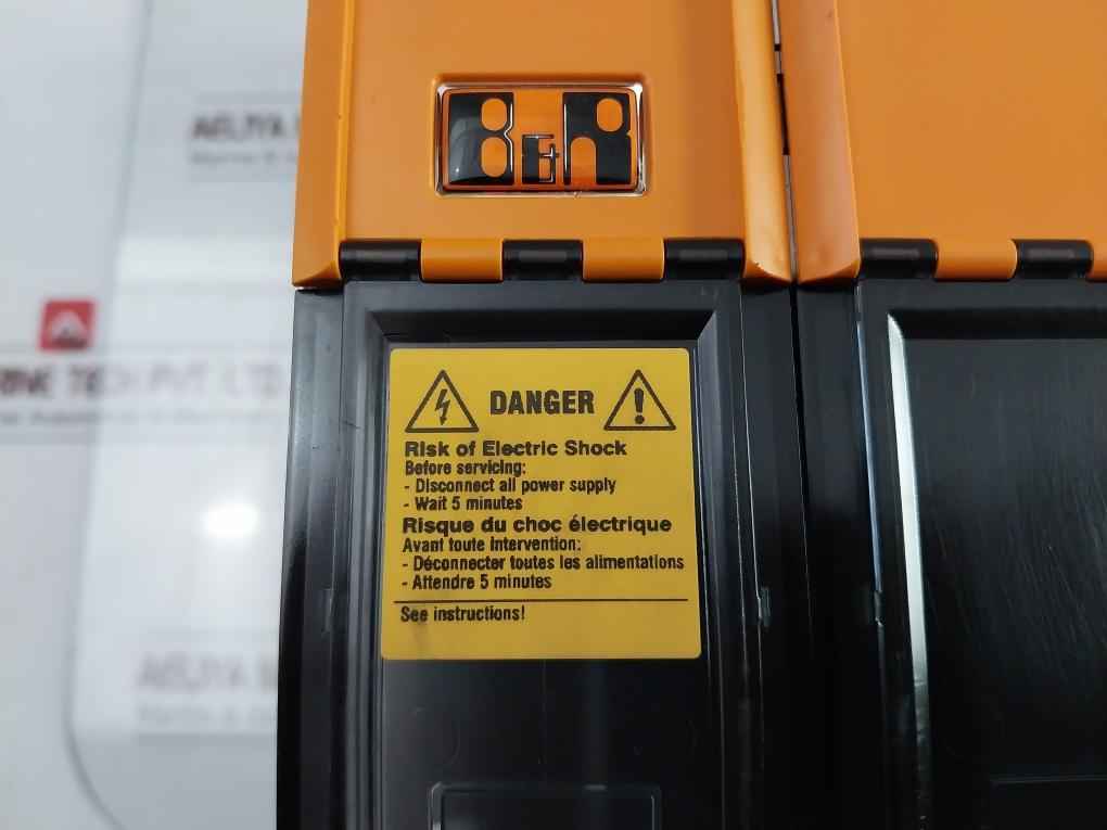 B&R 8Bvi0880Hws0.004-1 Acopos Multi Inverter Module 3X0-480 Vac 0-88A 0-598Hz