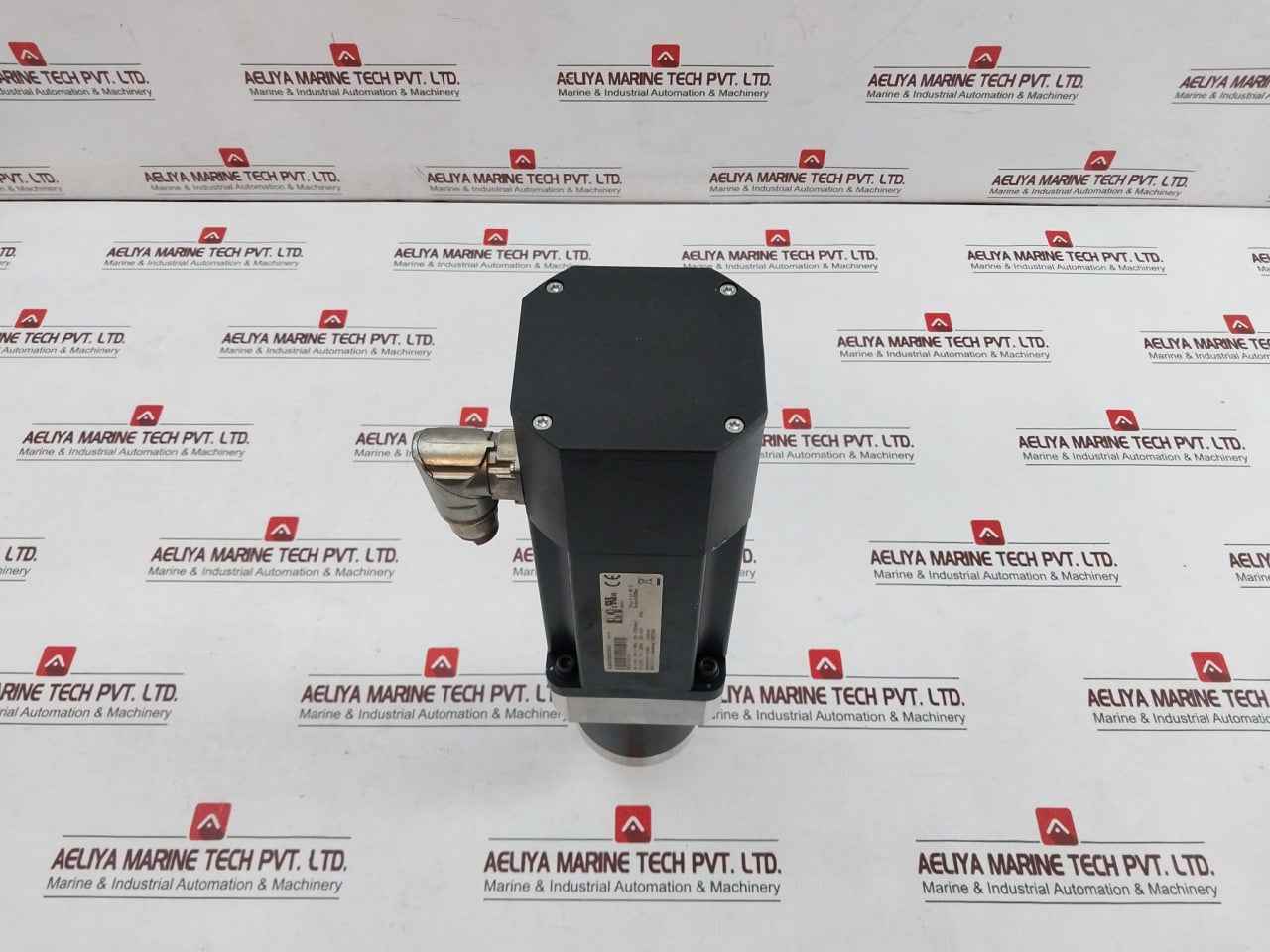 B&R 8Lsa35.Db030S200-3 Synchronous Motor With Planetary Gearbox 8Gp30-080--025S