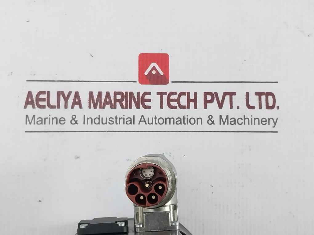 B&R 8Lsa35.Db030S200-3 Synchronous Motor With Planetary Gearbox 8Gp30-080--025S