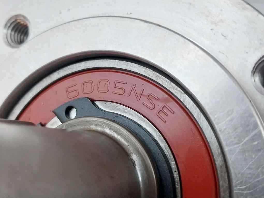 B&R 8Lsa35.Db030S200-3 Synchronous Motor With Planetary Gearbox 8Gp30-080--025S