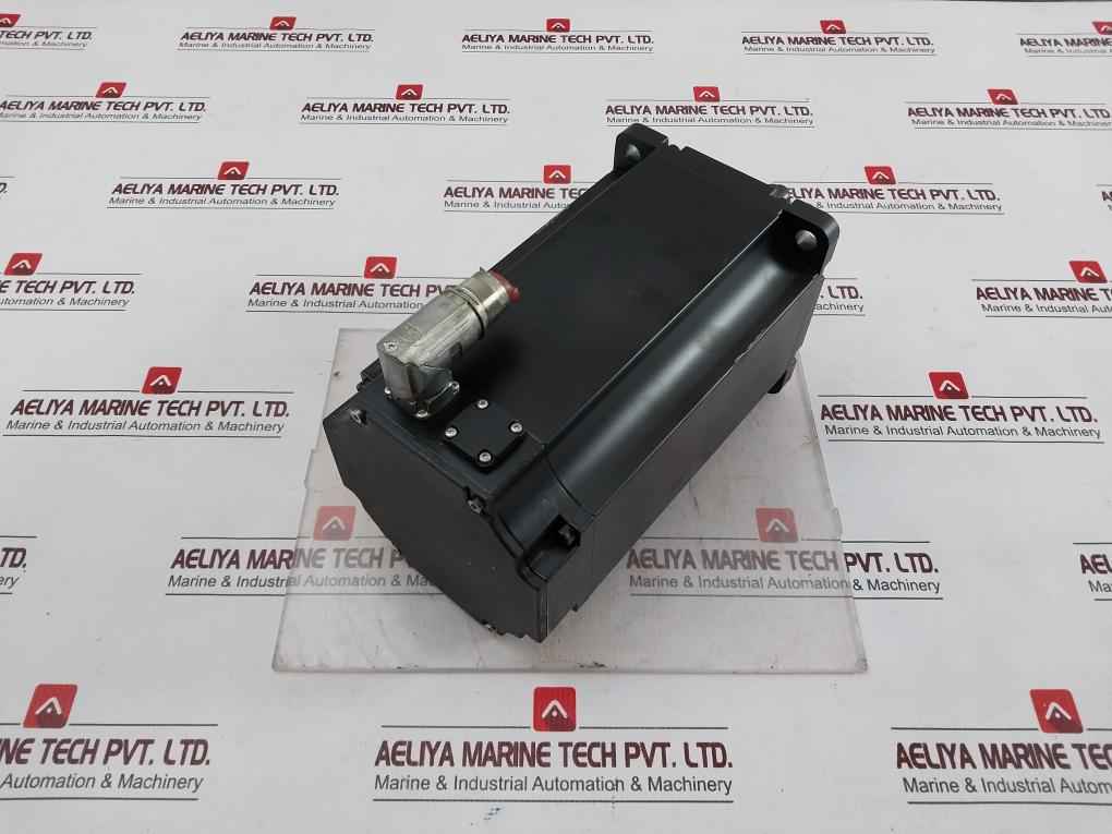B&R 8Lsa57.Db030S100-3 Synchronous Motor Rev C8 Ip64 E360421 400V
