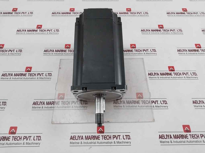 B&R 8Lsa57.Db030S100-3 Synchronous Motor Rev C8 Ip64 E360421 400V