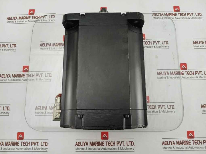 B&R 8Lsa75.Db030S100-3 Synchronous Motor Rev C8 400V E360421