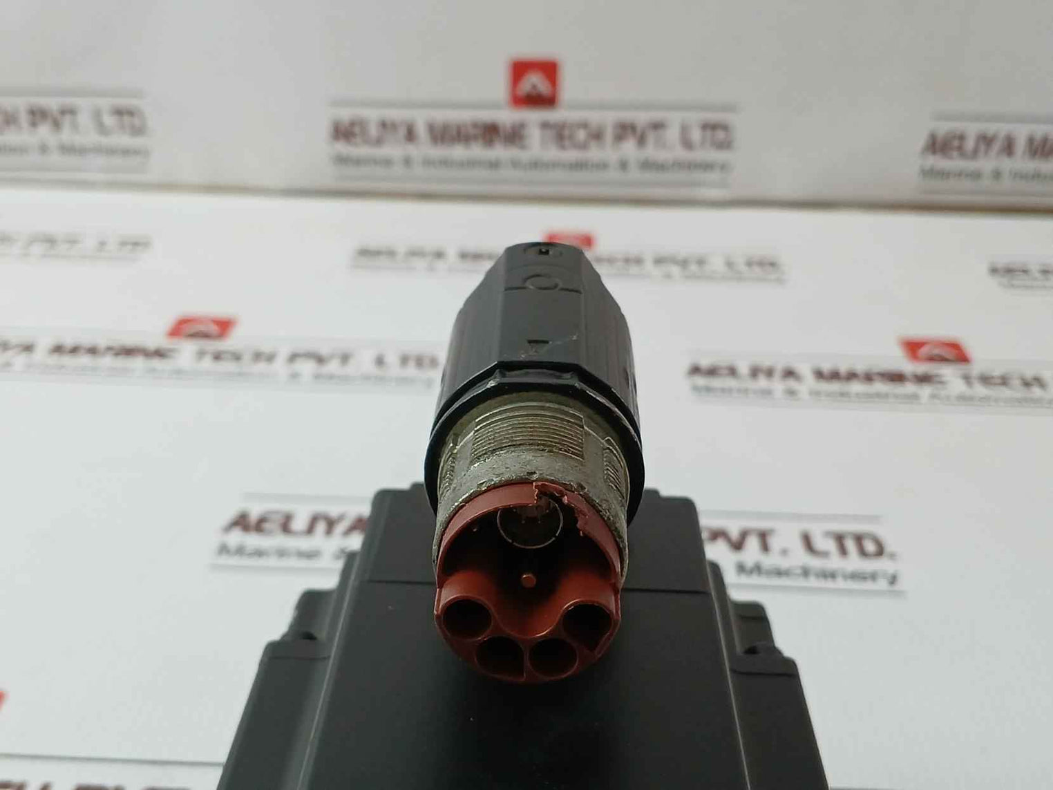 B&R 8Lva33.B9015E300-0 Synchronous Servo Motor 1500Rpm 24Vdc Rev.A0 Ip54