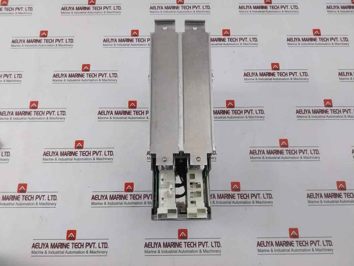 B&R 8Bvi0440Hws0.000-1 Acopos Multi Inverter Module I0440S 3X0-480Vac E225616