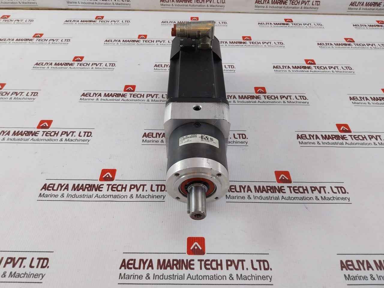 B&R 8Lsa35.Db030S200-3 Synchronous Servo Motor W/ Gearbox Ip64 E360421 Rev.A0