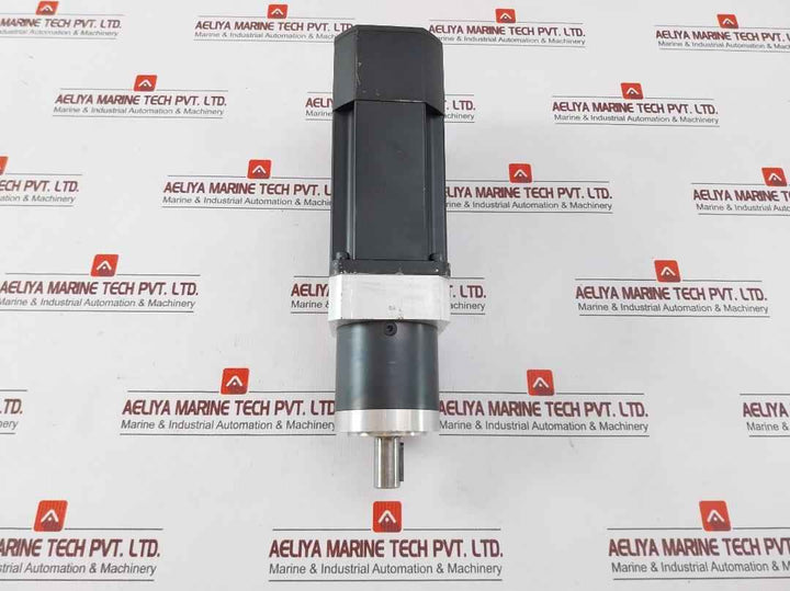 B&R 8Lsa35.Db030S200-3 Synchronous Servo Motor W/ Gearbox Ip64 E360421 Rev.A0