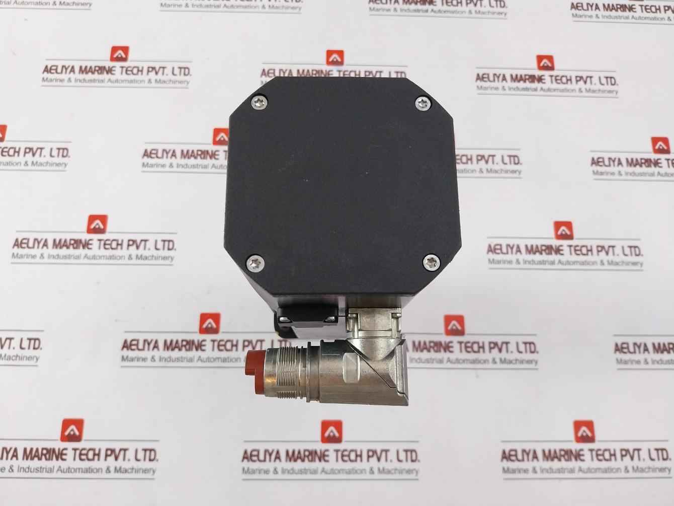 B&R 8Lsa35.Db030S200-3 Synchronous Servo Motor W/ Gearbox Ip64 E360421 Rev.A0