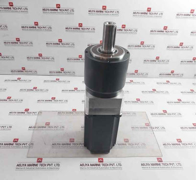 B&r 8lsa55.db030s200-3 Synchronous Motor Rev C8 Ip64 E235396