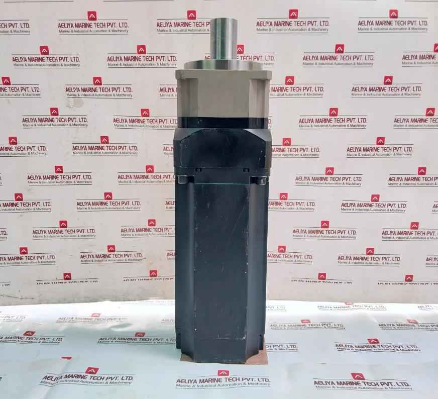 B&r 8lsa78.r2030d600-3 Synchronous Servo Motor Ab180-s2-p2 3000 Rpm Ip65