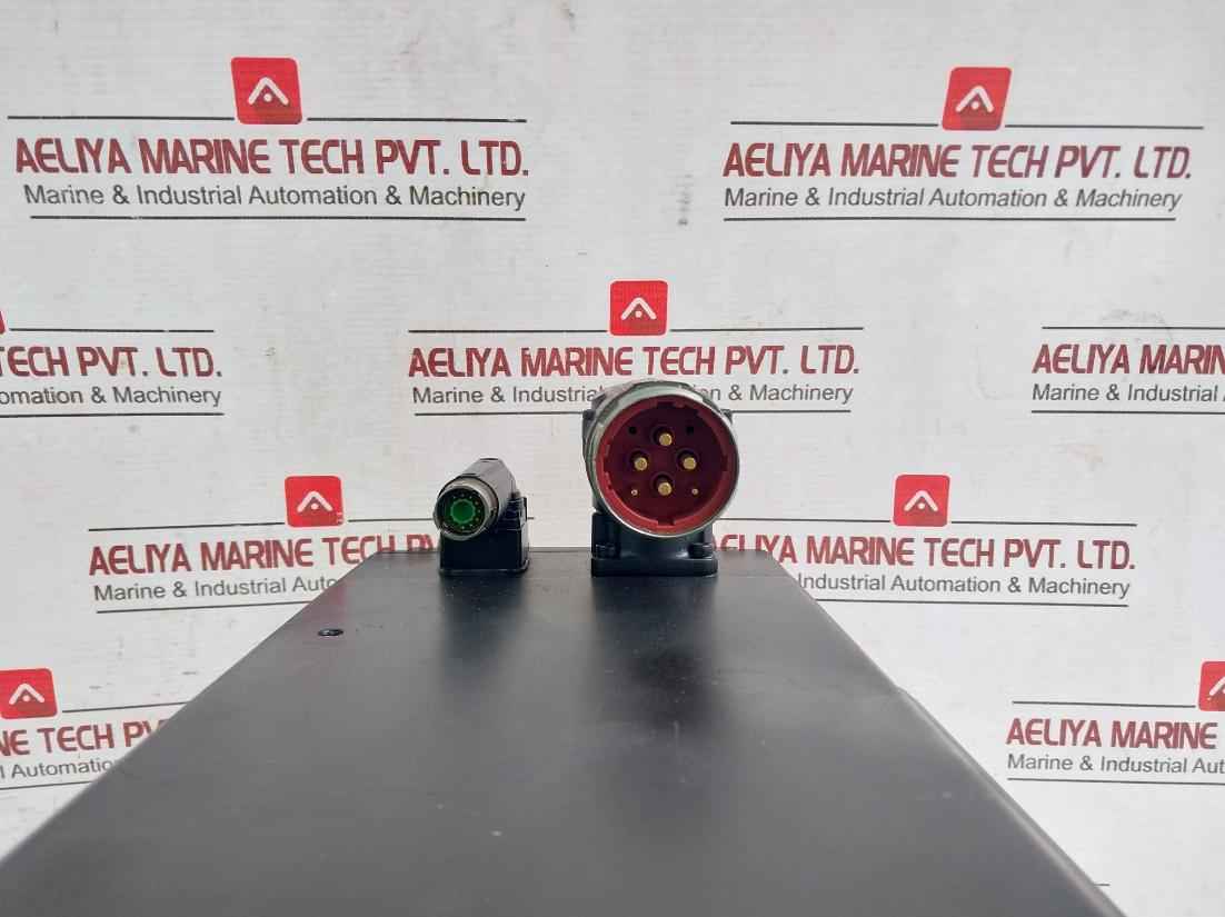 B&r 8lsa86.db015d700-3 Synchronous Servo Motor E235396 97nm Rev.c4