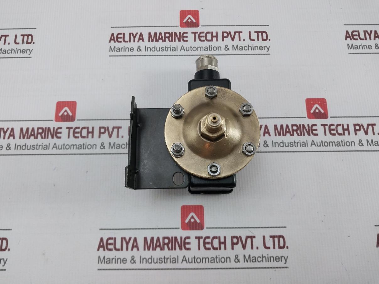 Bailey & Mackey 107 Pressure Switch 250V 5A Ac 2-42 Bar