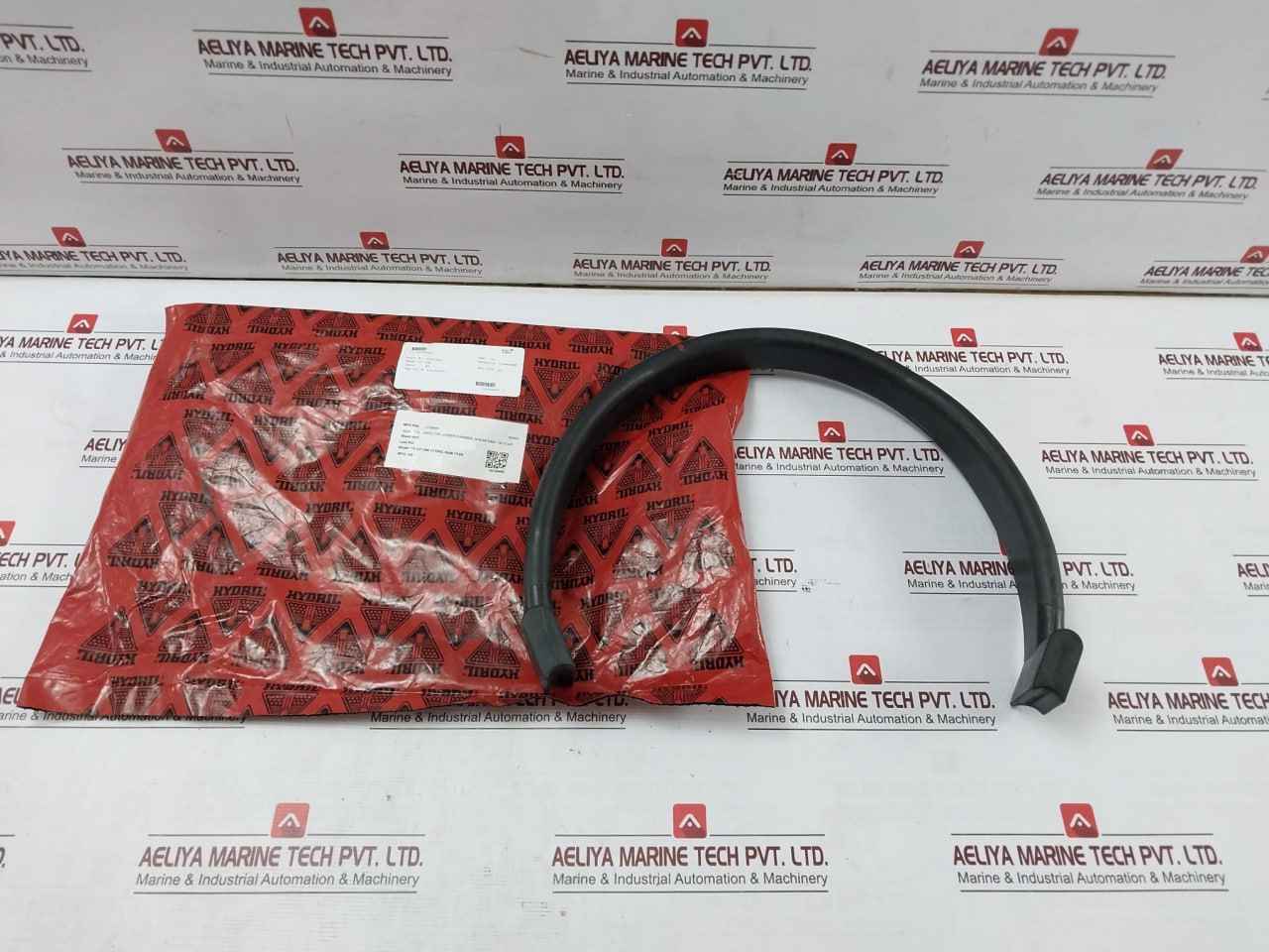 Baker Hughes 3135644 Wireline Seal 18-15 Api 18 3/4" 15M Ram Size Rev D1