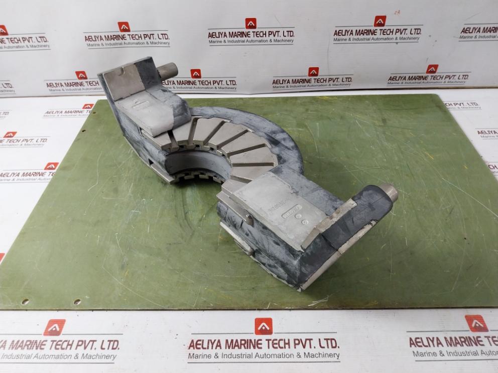 Baker Hughes 3147552 Hvr Packer 3.5-5.875 18-15M Hnbr 80A Hydril Ge Rev B
