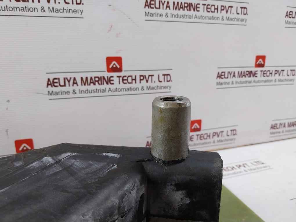 Baker Hughes 3147564 Packer Assembly 3.5-5.875 18-15M Rbop Rev B Duro 80A